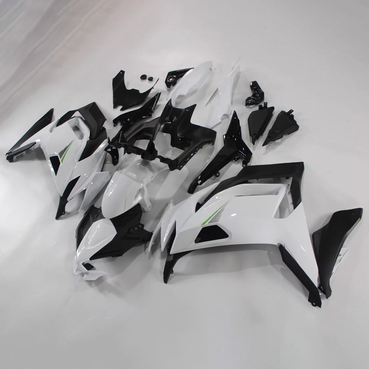 Amotopart 2020-2026 Kawasaki ER-6F Ninja 650 Gray Black Gold Fairing Kit