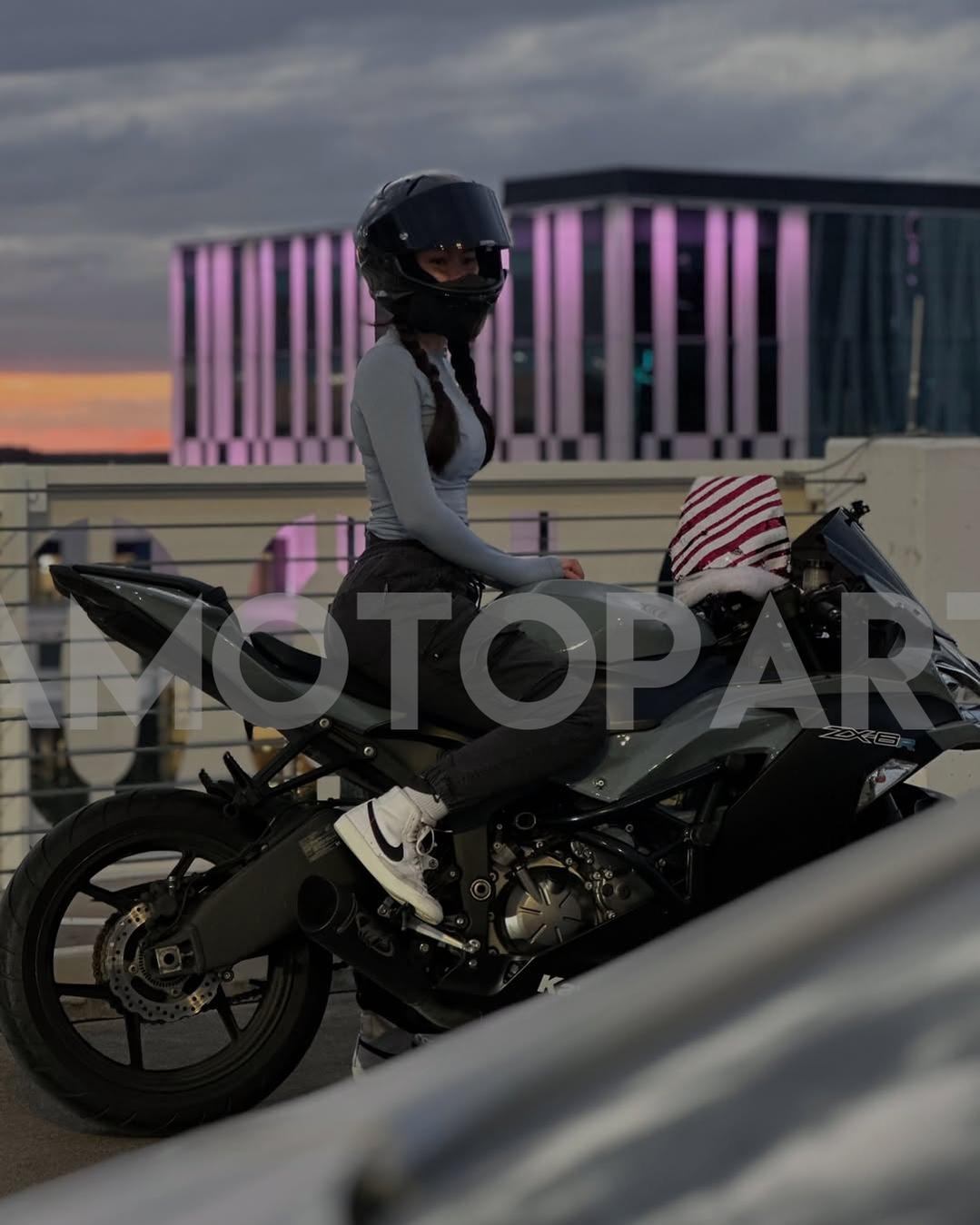 Amotopart Kawasaki ZX6R 2019-2023 Gray Black Fairing Kit