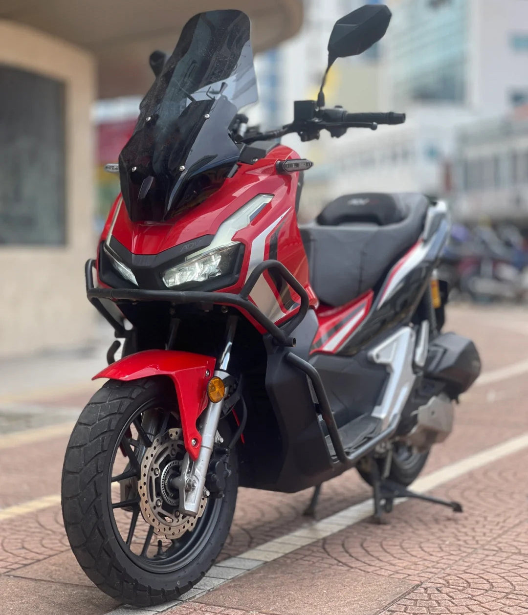 Amotopart 2018–2021 Honda ADV150 Grau Rot Schwarz Gelb Verkleidungsset
