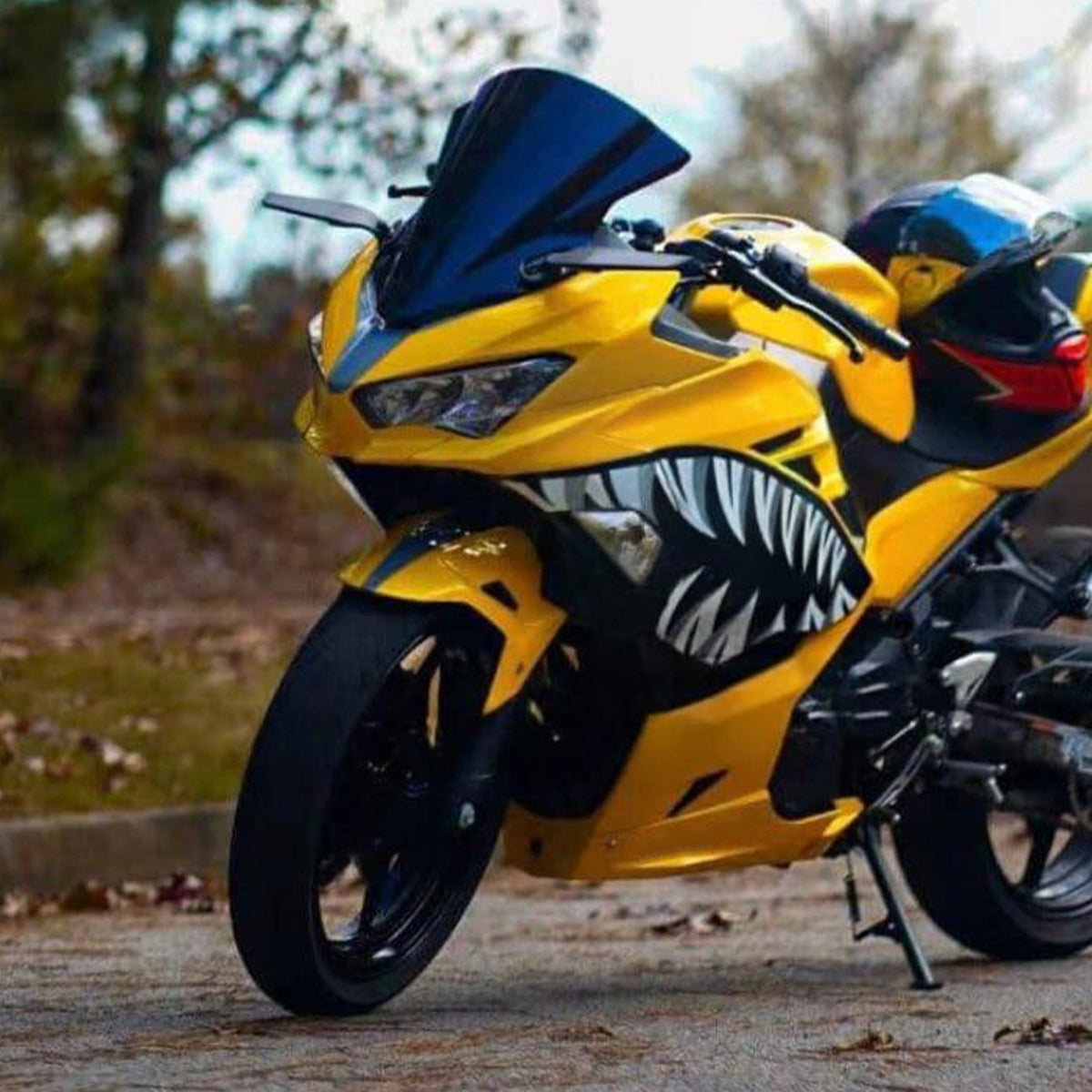 Amotopart 2018-2024 Kawasaki EX400 Ninja 400 Kit de carénage noir jaune blanc