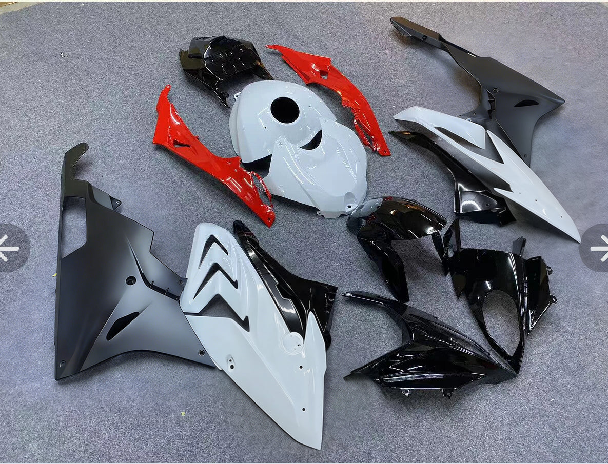 Amotopart 2015-2016 BMW S1000RR White Black Fairing Kit