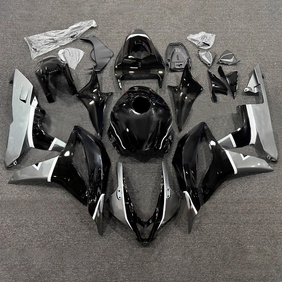 Zestaw owiewek Amotopart 2007-2008 do Hondy CBR600RR F5 w kolorze czarnym