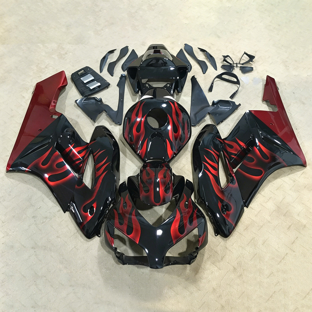 Amotopart 2004–2005 Honda CBR1000RR Schwarz-Rot-Verkleidungsset