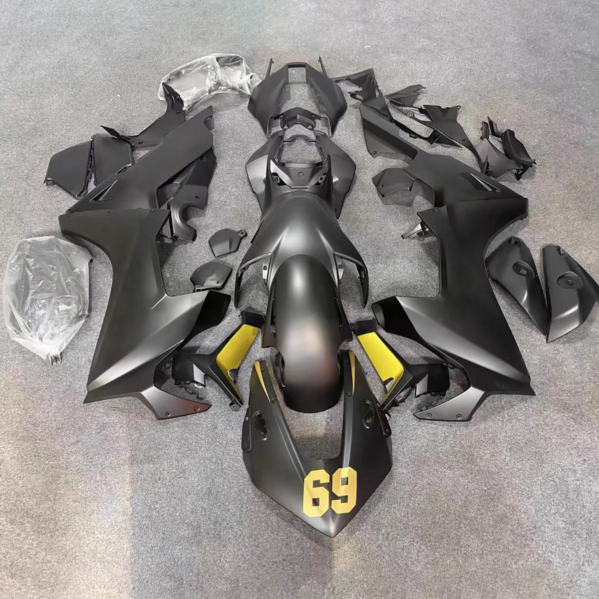 Amotopart 2017-2025 Honda CBR1000RR Black Fairing Kit