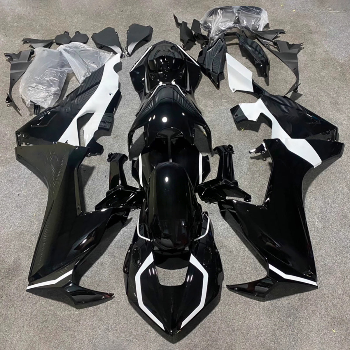 Amotopart 2017-2025 Honda CBR1000RR Black Fairing Kit