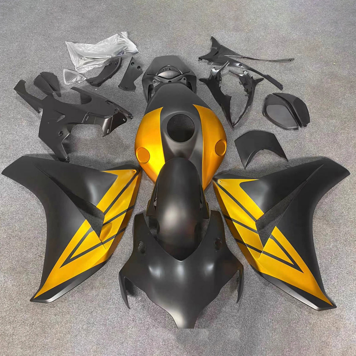 Amotopart 2008-2011 Honda CBR1000RR Black Gold Fairing Kit