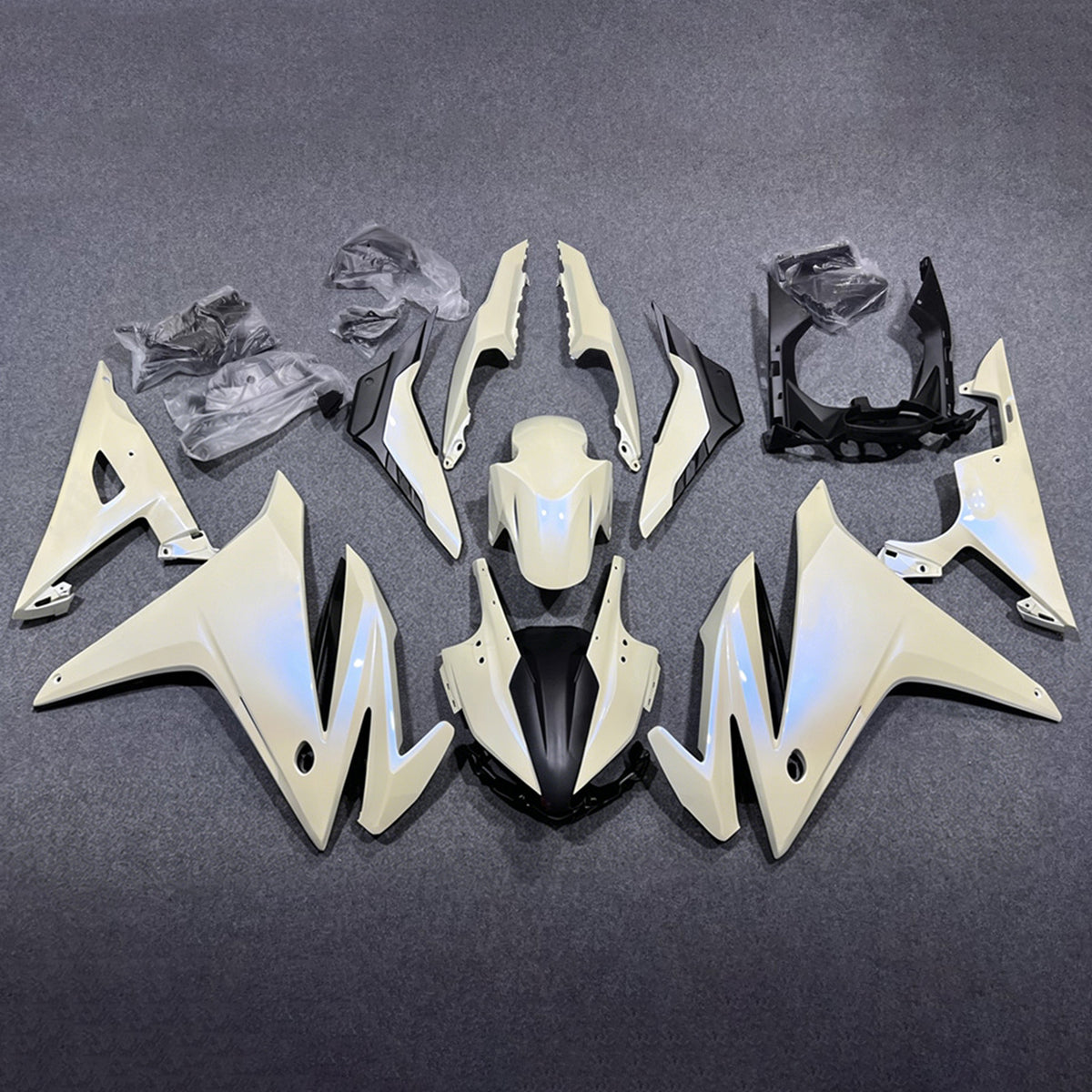 Amotopart 2016-2018 Honda CBR500R White Fairing Kit