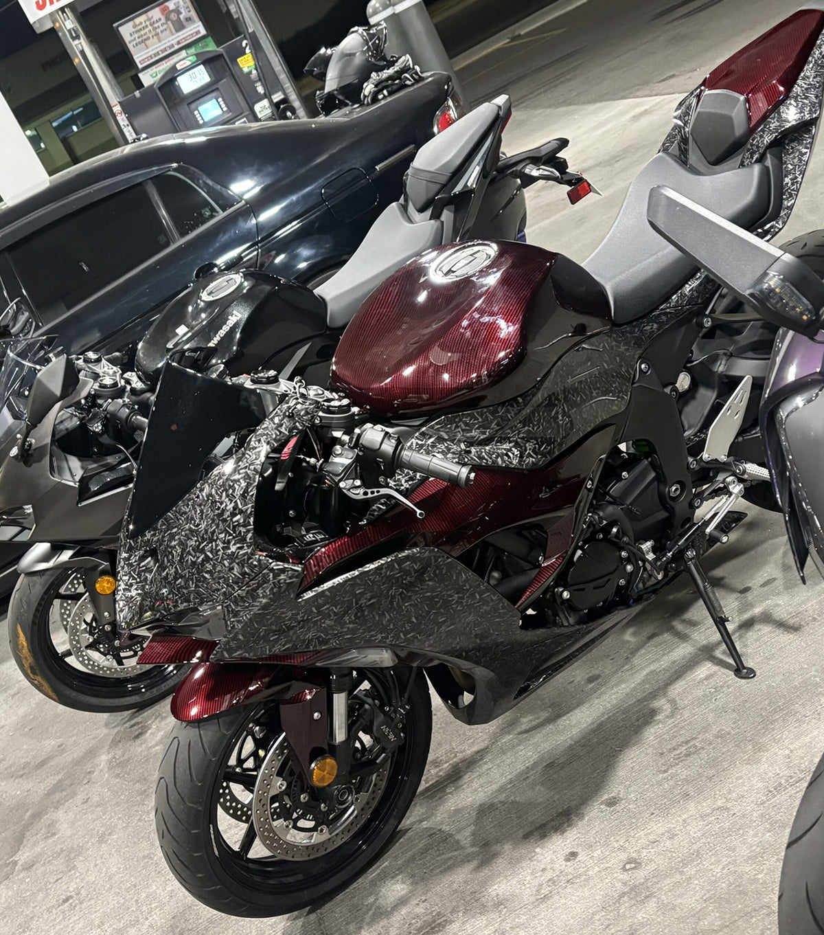 Amotopart 2024-2026 Kawasaki ZX-6R Black Red Carbon Fiber Pattern Fairing Kit