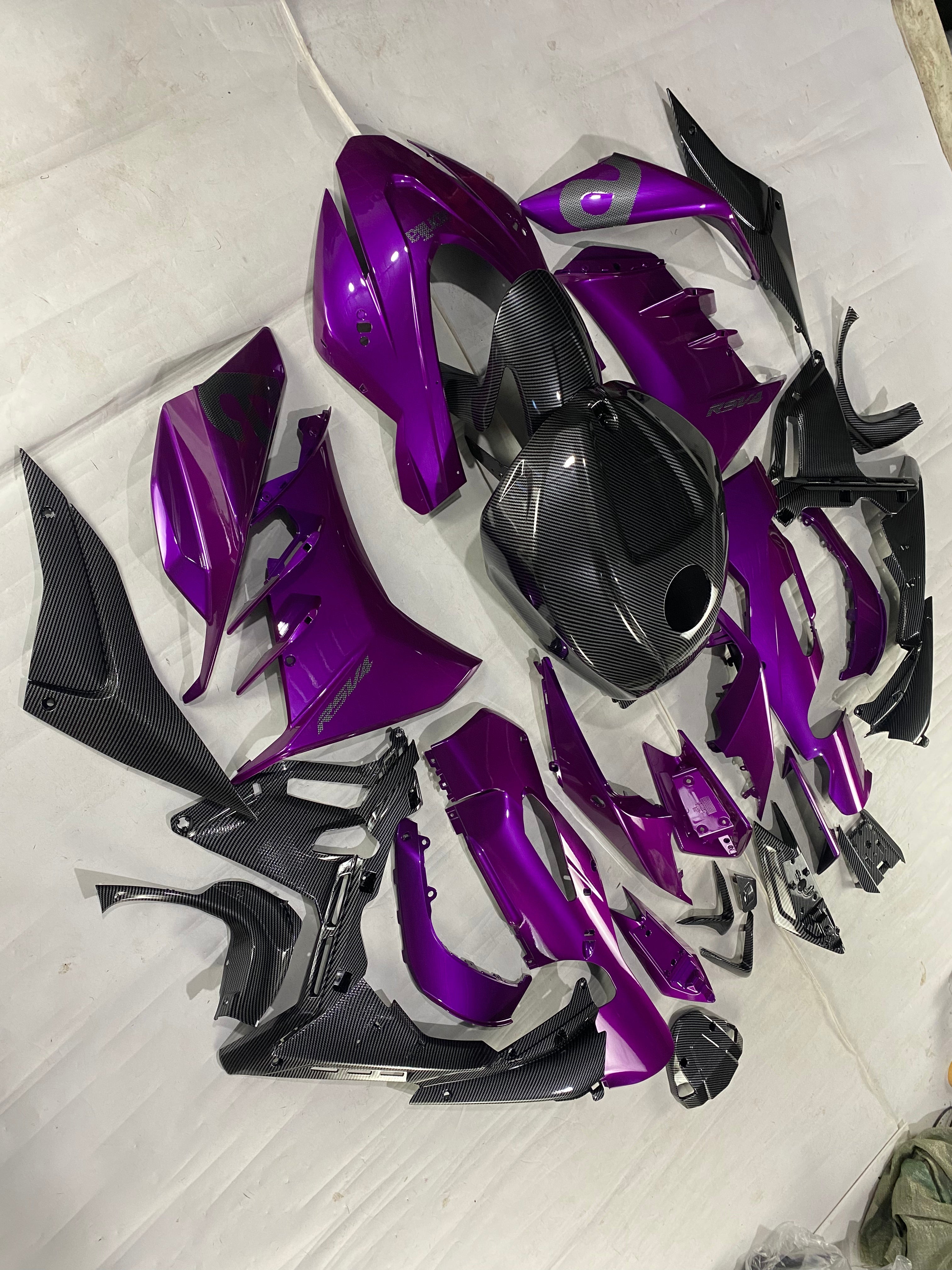 Amotopart 2022-2024 Aprilia RSV4 1100 Purple Carbon Fiber Pattern Fairing Kit
