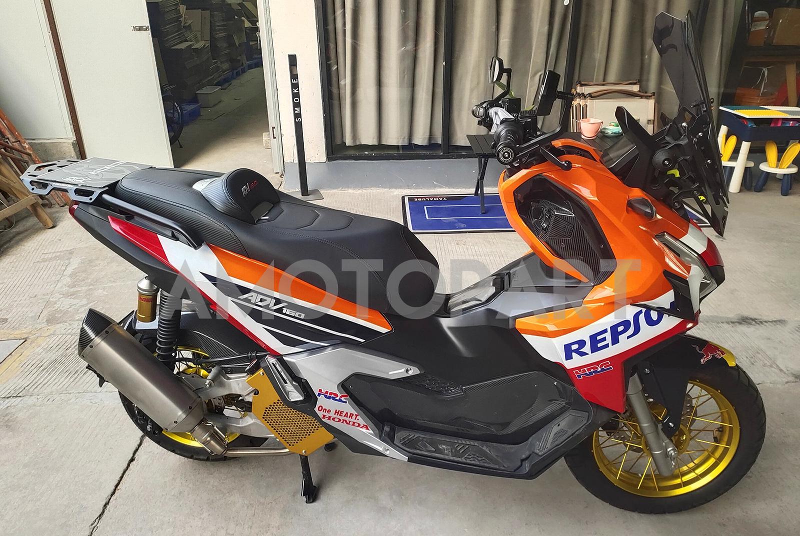 Amotopart 2022–2023 Honda ADV160 Schwarz Weiß Orange Verkleidungsset
