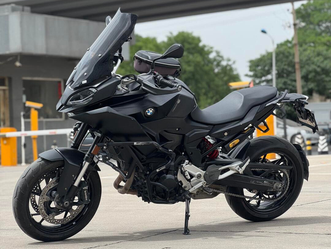 Amotopart 2021-2024 BMW F900XR Black Fairing Kit