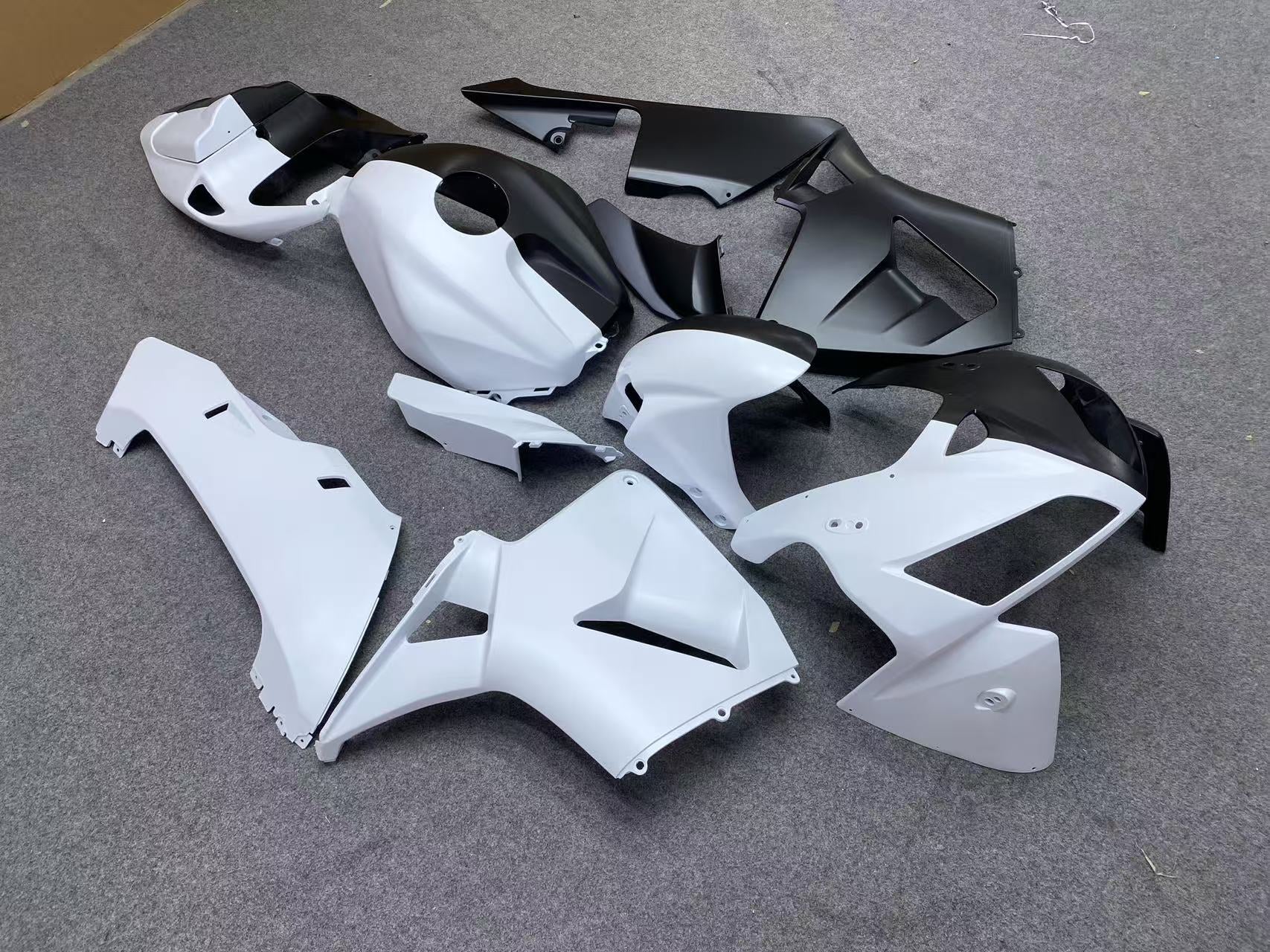 Amotopart 2005-2006 Honda CBR600RR Half Black White Fairing Kit