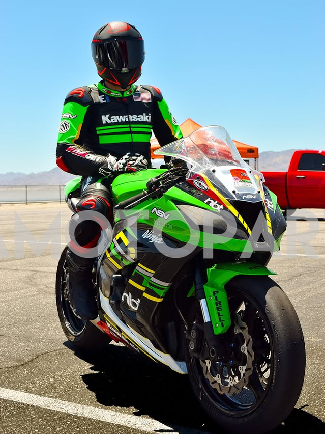 Amotopart 2011-2015 Kawasaki ZX10R Green Black Fairing Kit