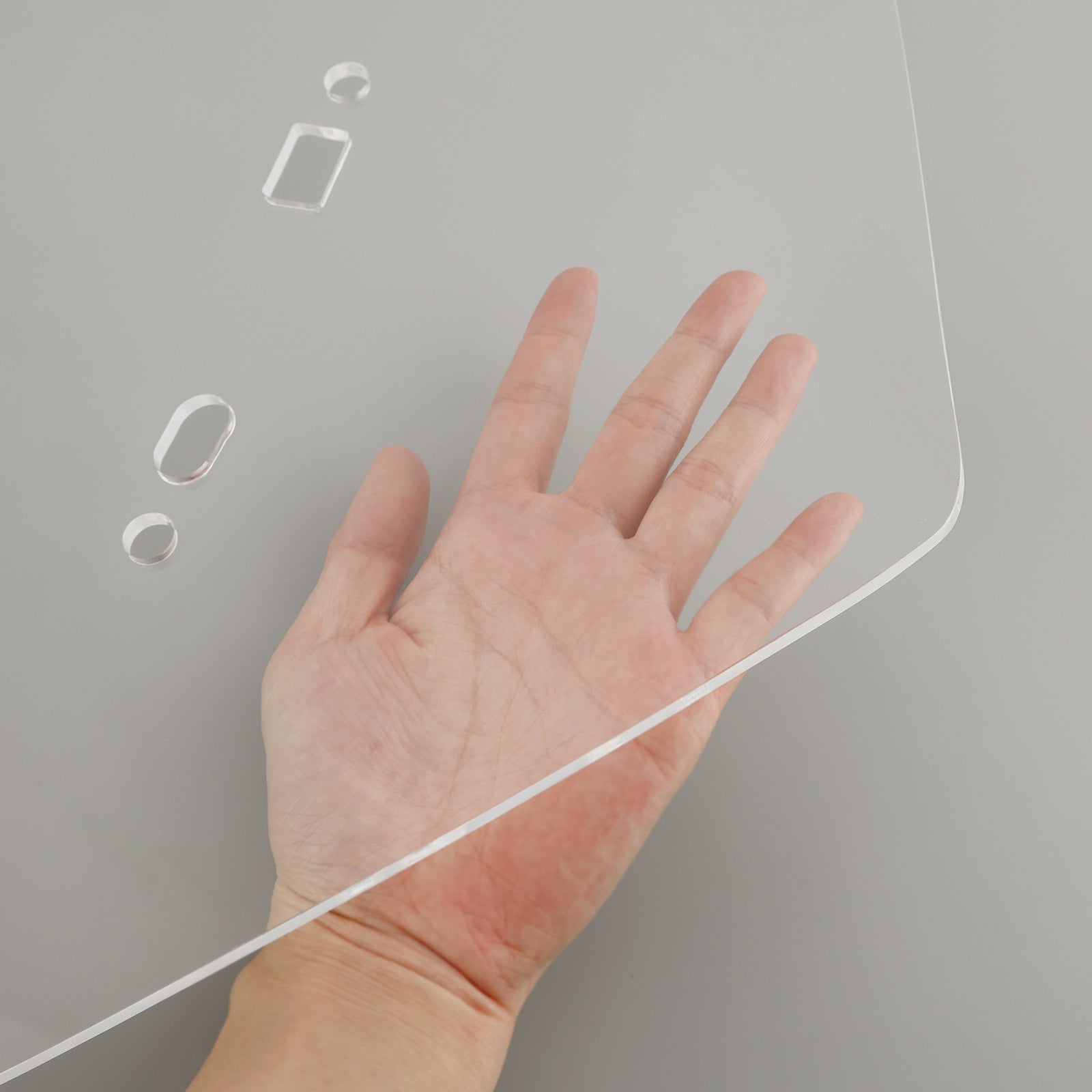 18-23 Honda Gold Wing GL1800 ABS čelní sklo