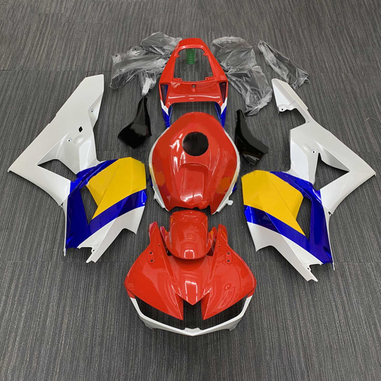 アモトパート13-25 US版 & 13-23 ヨーロッパ仕様 F5 CBR600RR ホンダ レッド&ブルースタイル2フェアリングキット