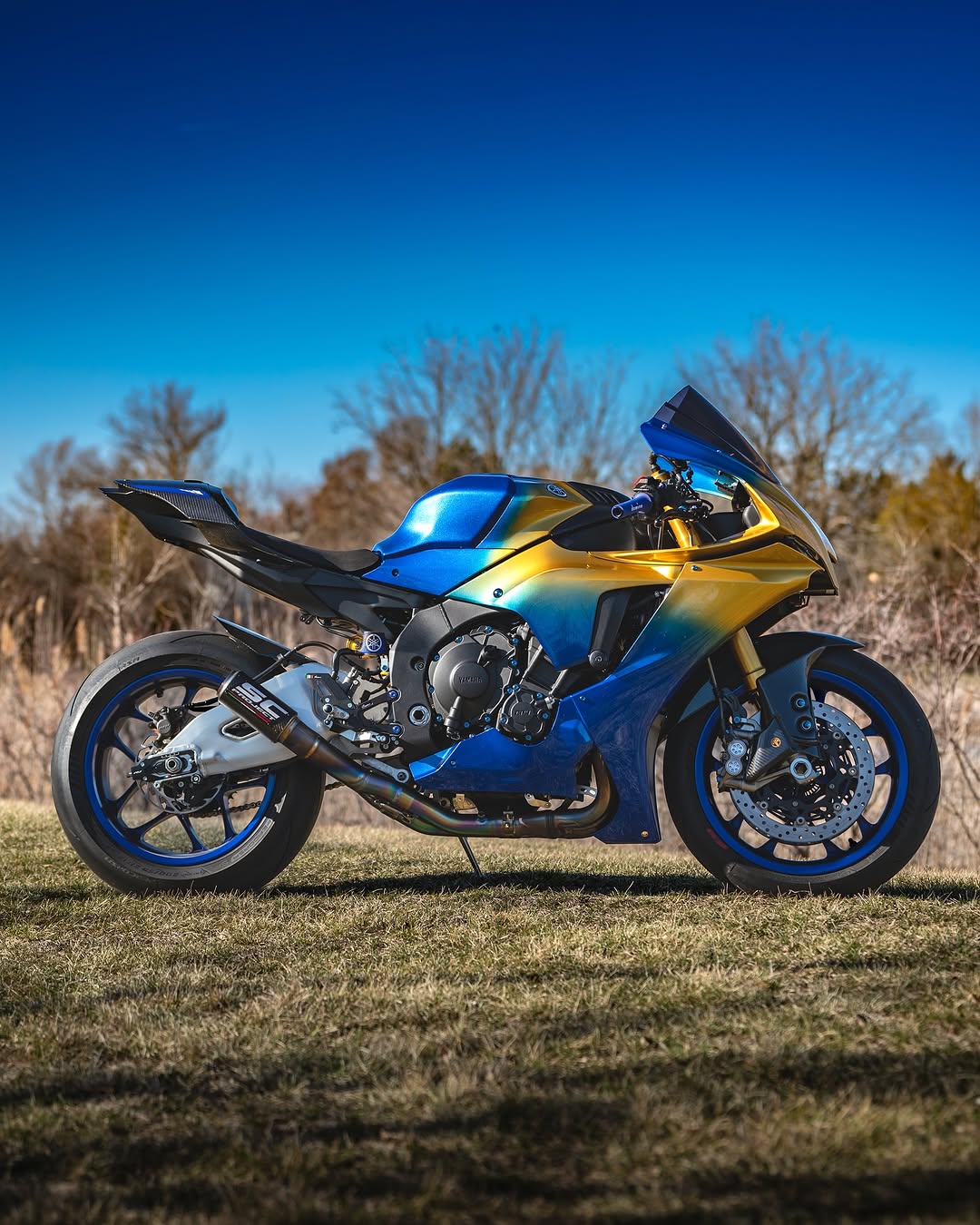 Amotopart 2020-2024 YAMAHA YZF R1 GLOSYY GREAD FAIGHING KIT