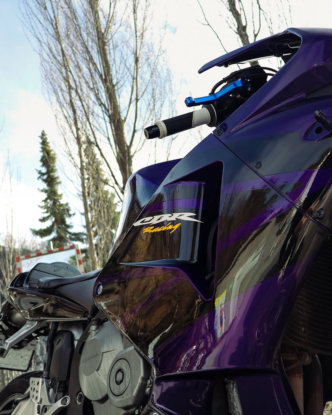 Amotopart 2003-2004 Honda CBR600rr Kit de carénage noir violet