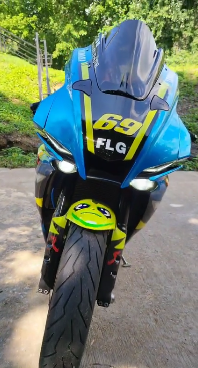 Amotopart 2020-2024 Yamaha YZF R1 Kit de carenado azul