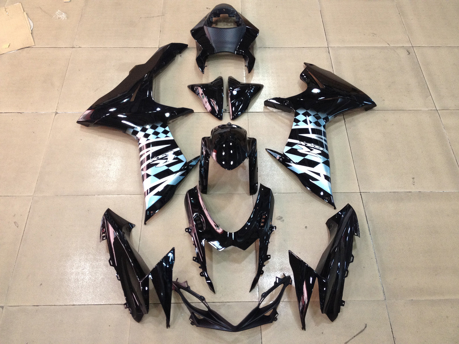 Amotopart 2011-2025 Suzuki GSXR 600/750 Black Fairing Kit