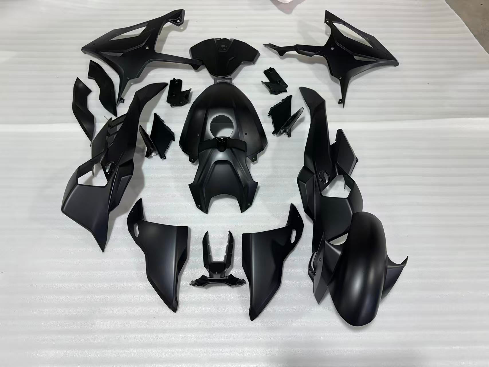 Amotopart 2025-2026 BMW S1000RR Matte Black Fairing Kit