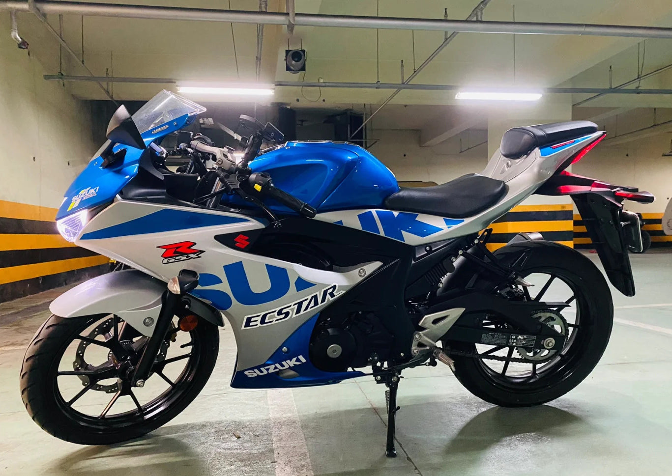 Amotopart 2017-2024 Suzuki GSX-R125 Blaues Verkleidungskit (nur für die US-Version geeignet)