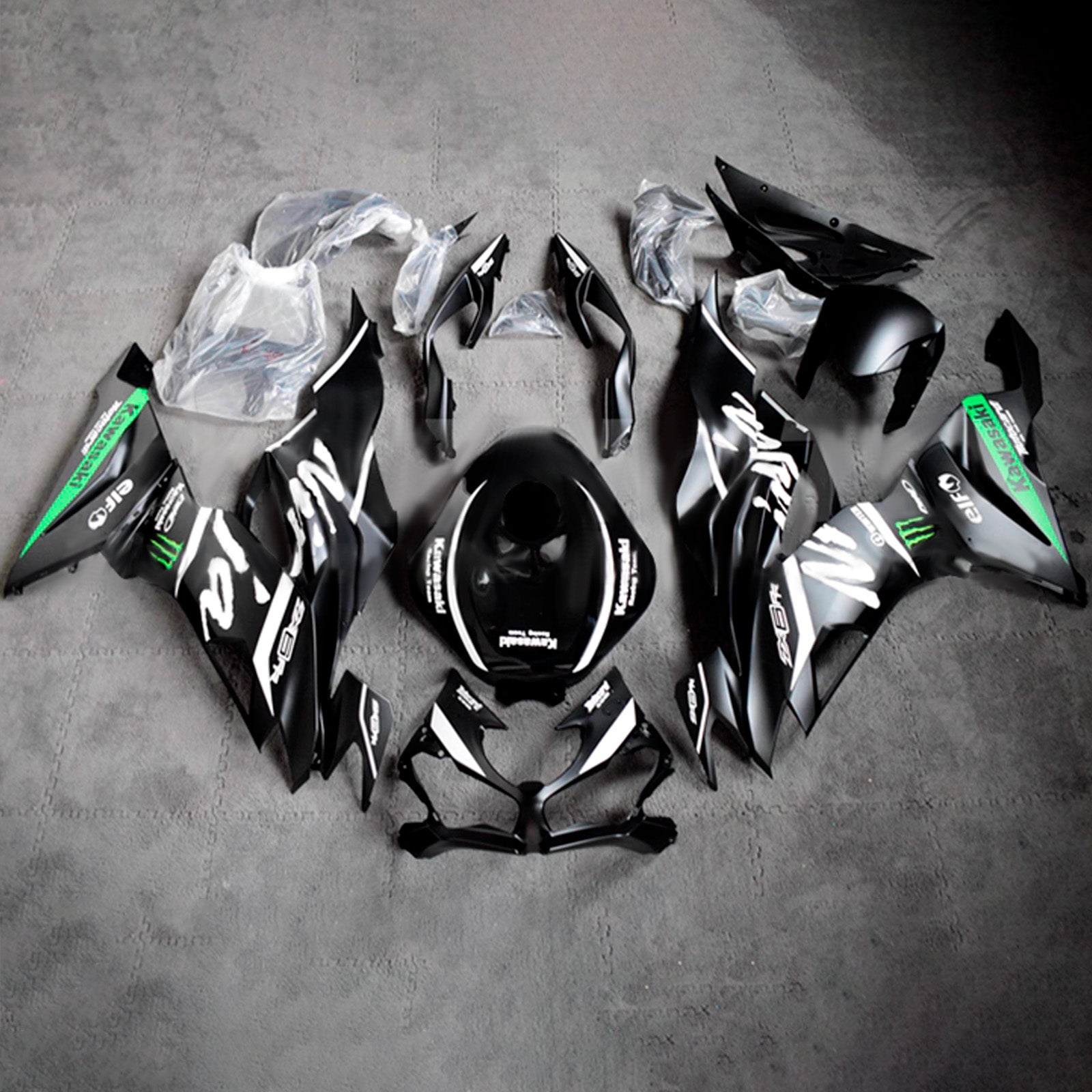 Amotopart 2019-2023 Kawasaki ZX6R Black White Green Fairing Kit