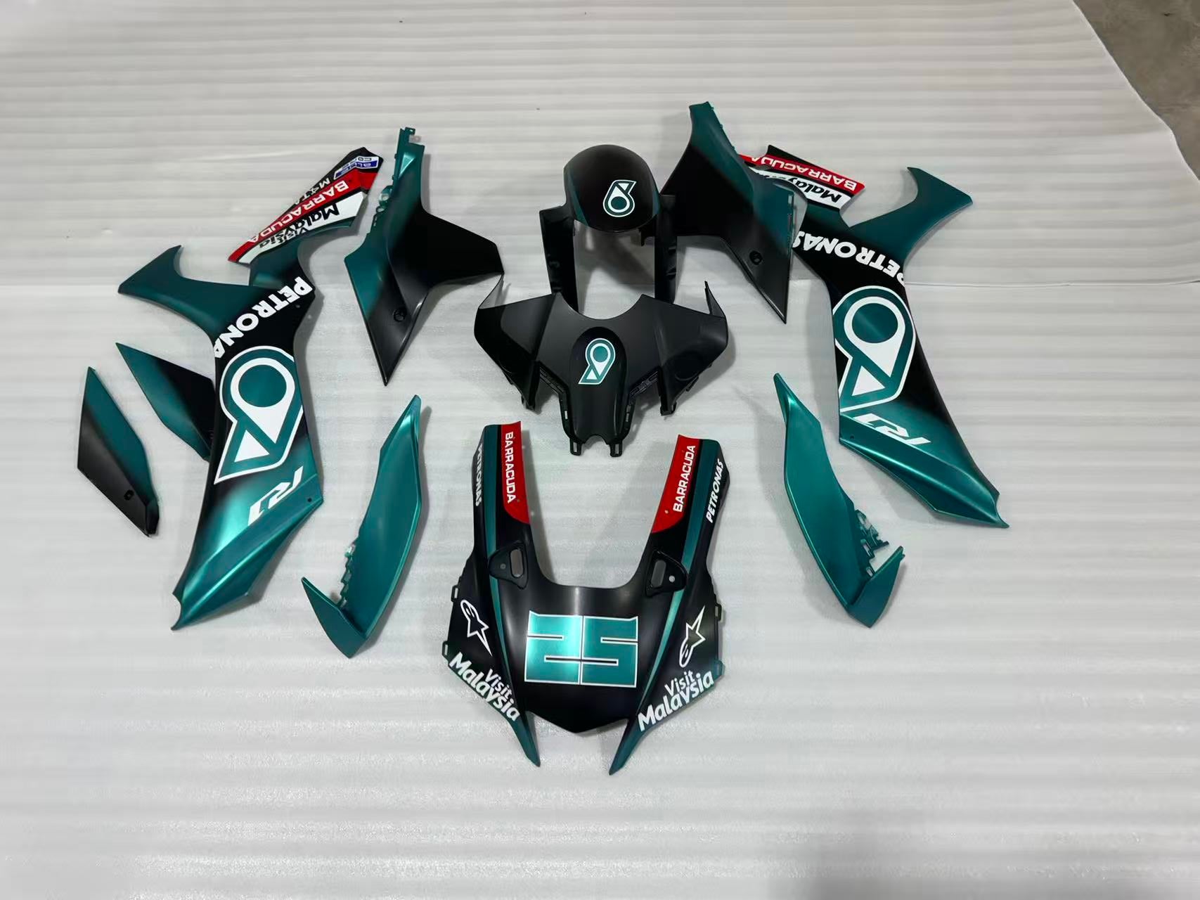 Amotopart 2020-2025 Yamaha YZF R1 Green Blue Fairing Kit