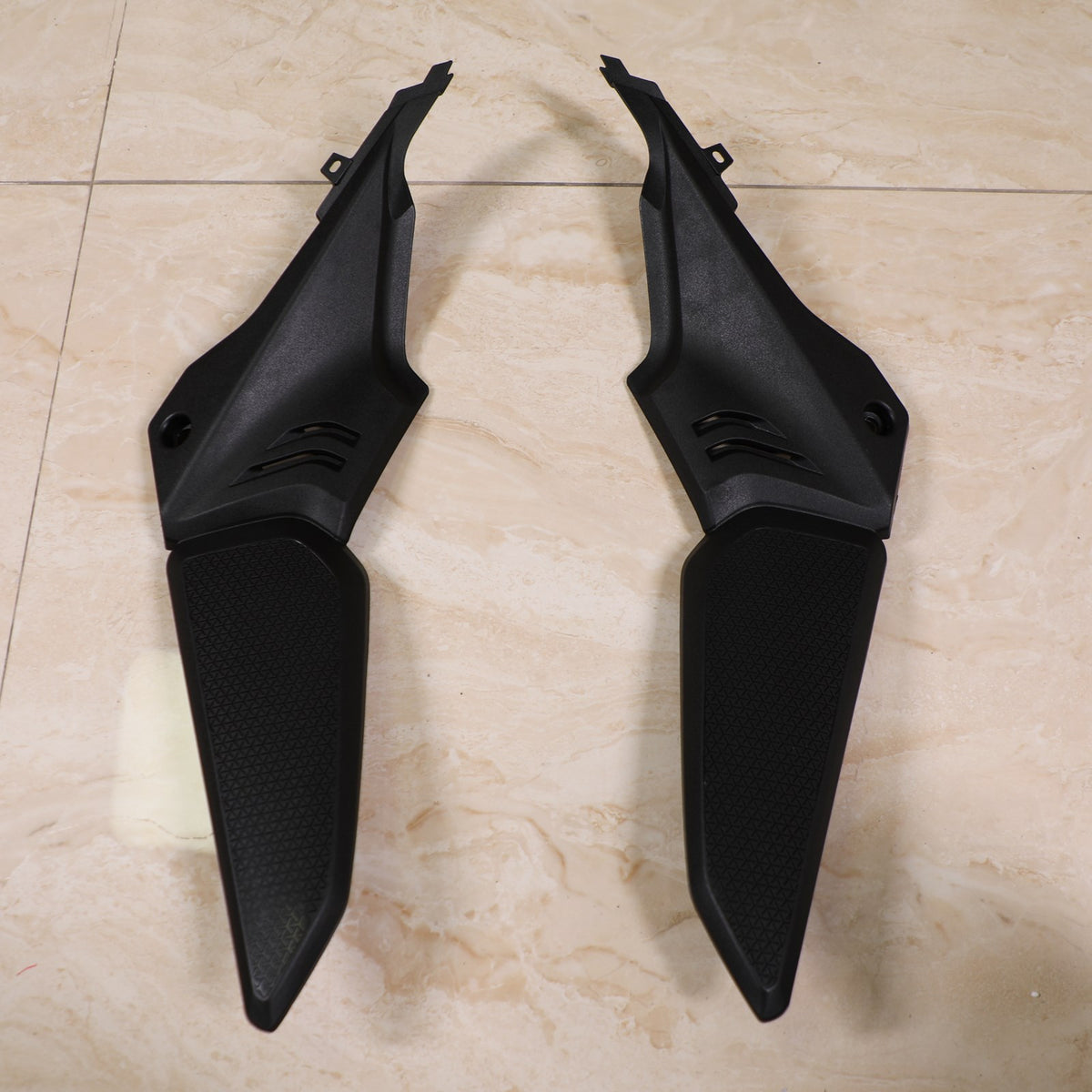 Amotopart 2019-2020 Honda CB650R Black Fairing Kit
