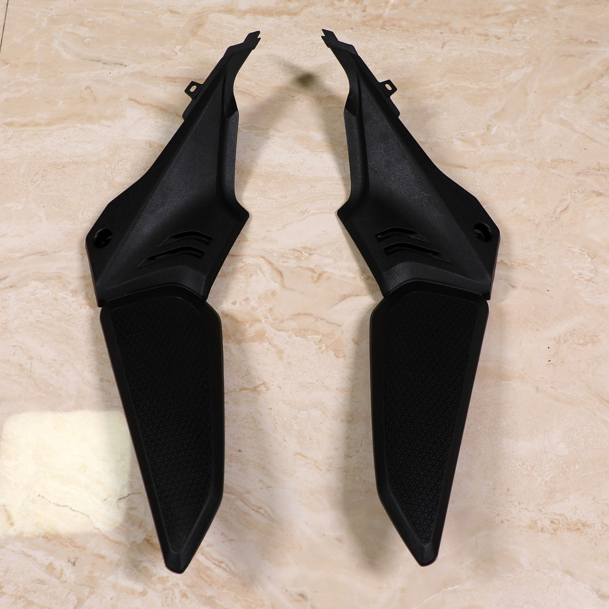 Amotopart 2019-2020 Honda CB650R Black Silver Fairing Kit