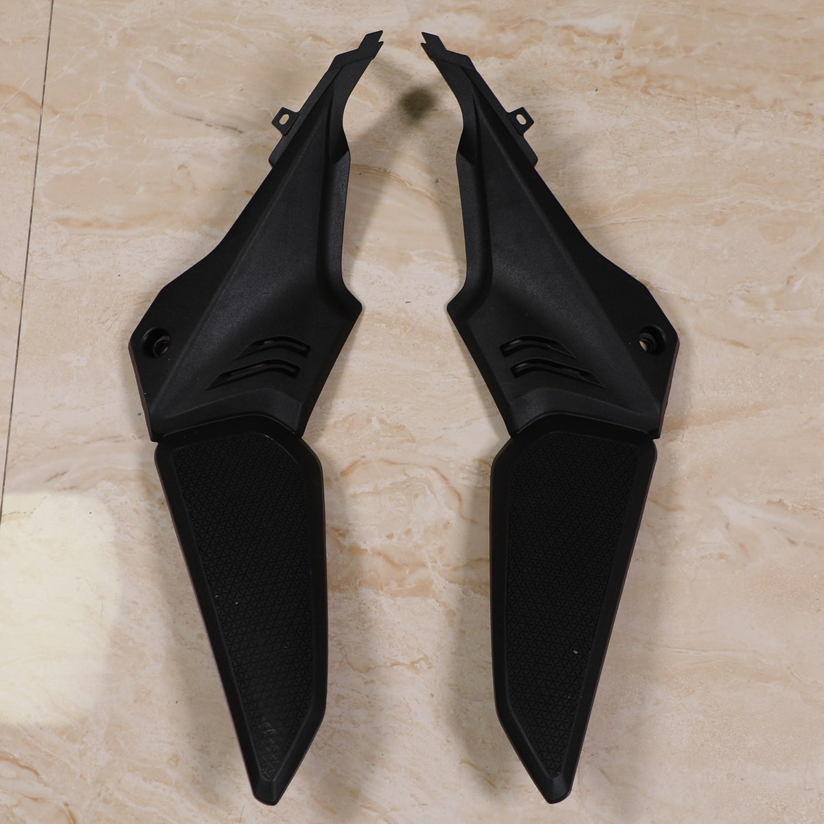 Amotopart 2019-2020 Honda CB650R Black Fairing Kit