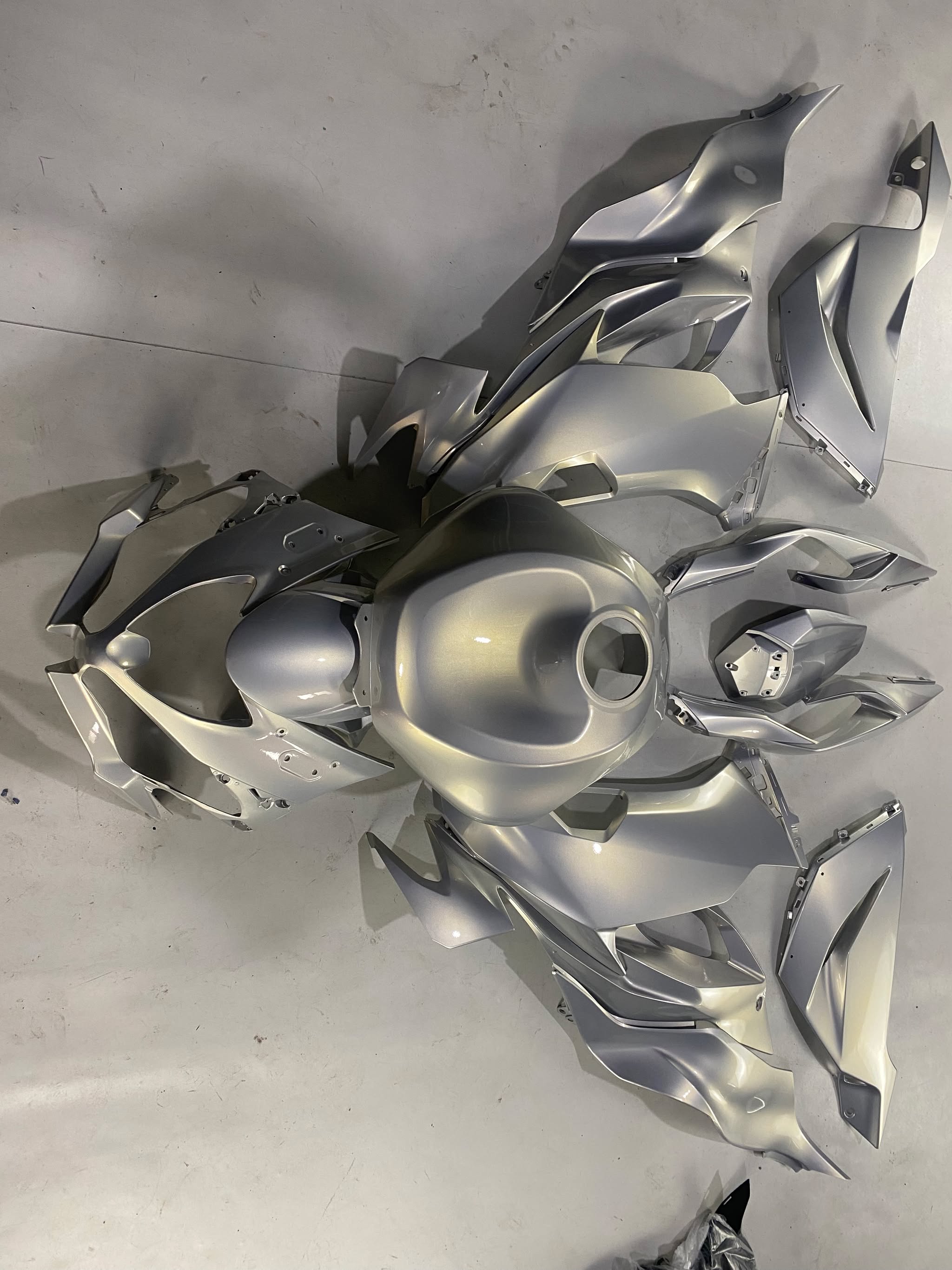 Kit carena sfumata Amotopart 2019-2023 Kawasaki ZX6R