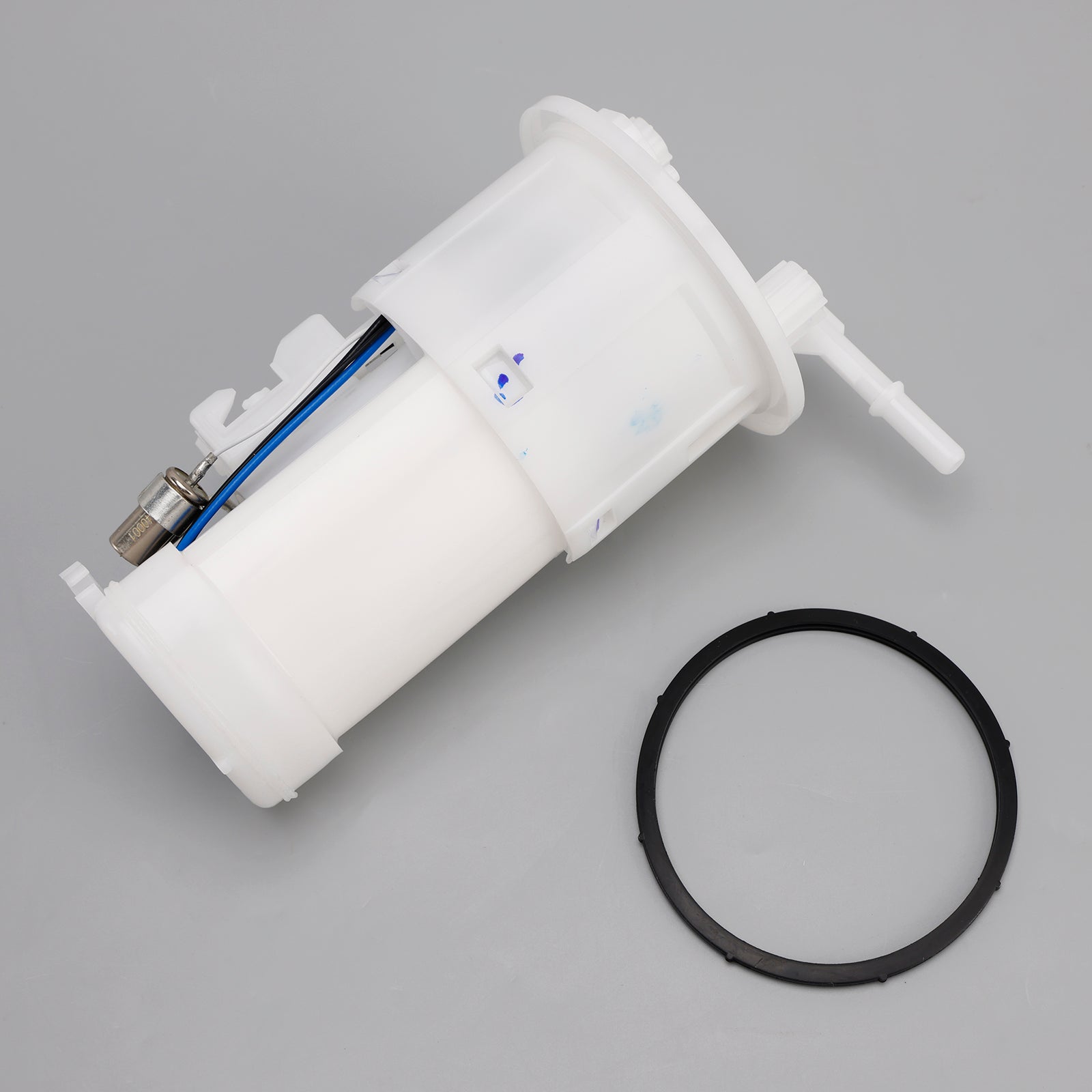 2006-2012 Daytona 675 Street Triple 675R T2401977 Fuel Pump Assembly Unit