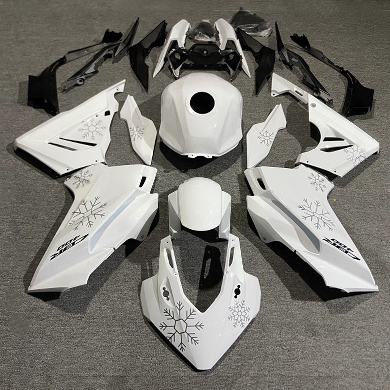 Amotopart 2024–2025 Honda CBR400R CBR500R weißes Verkleidungsset