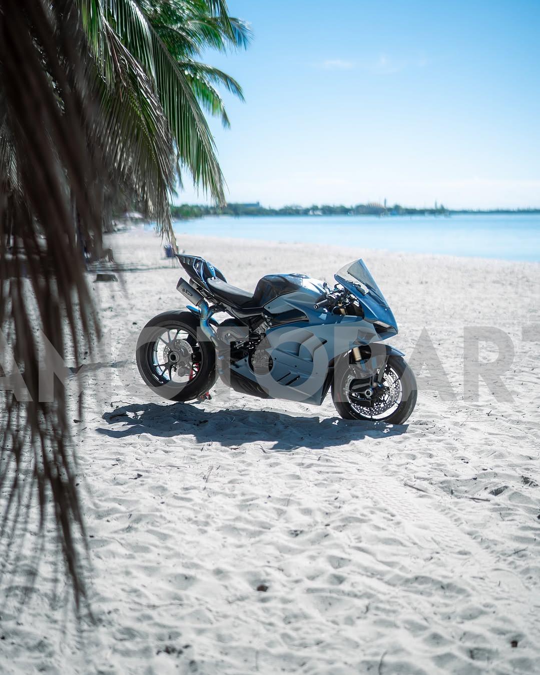 Amotopart Ducati 22-24 Panigale V4 V4S Gray Blue Carbon Fairing Kit