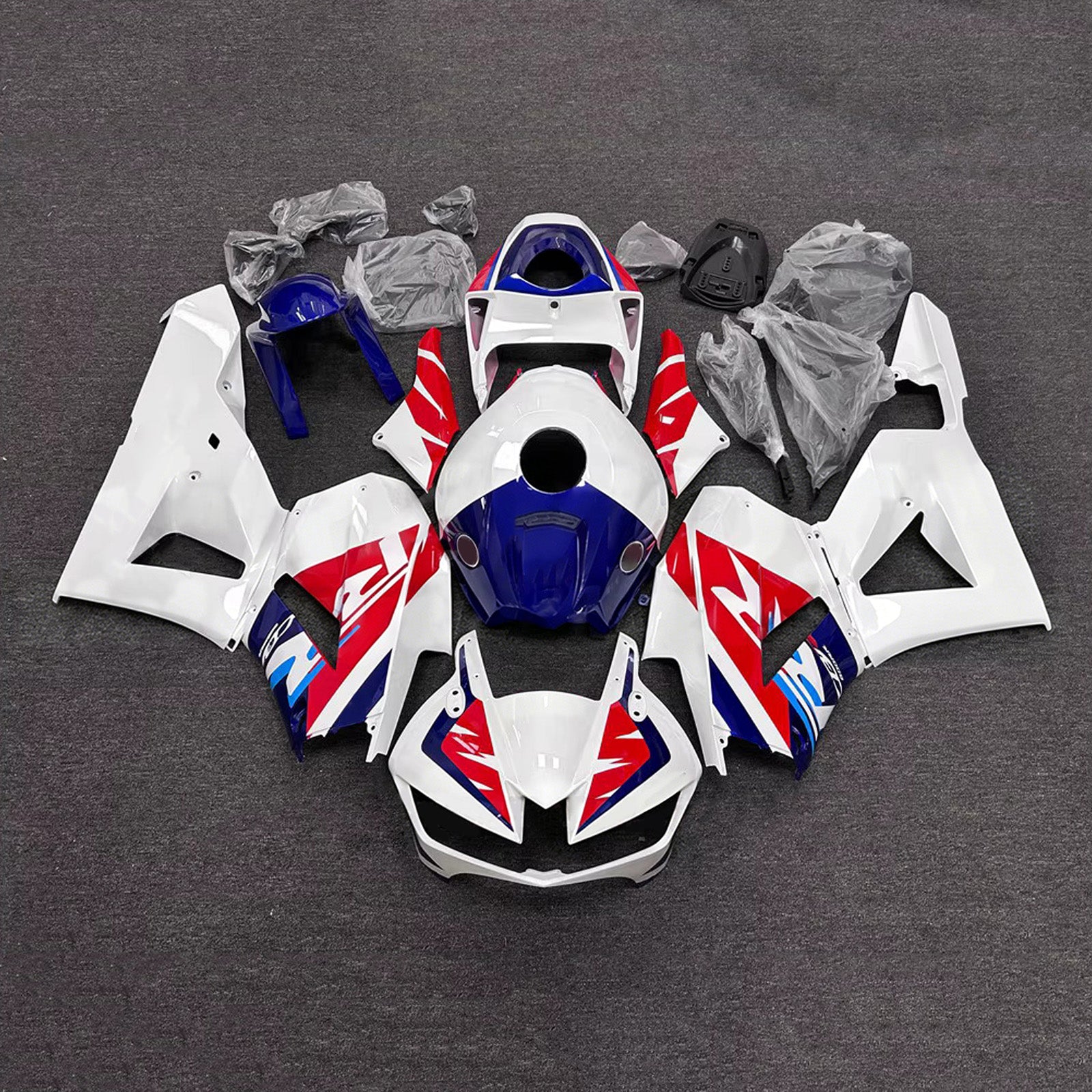 Amotopart 13-26 wersja amerykańska & 13-23 wersja europejska. Zestaw owiewek w kolorze białym do Hondy CBR600RR