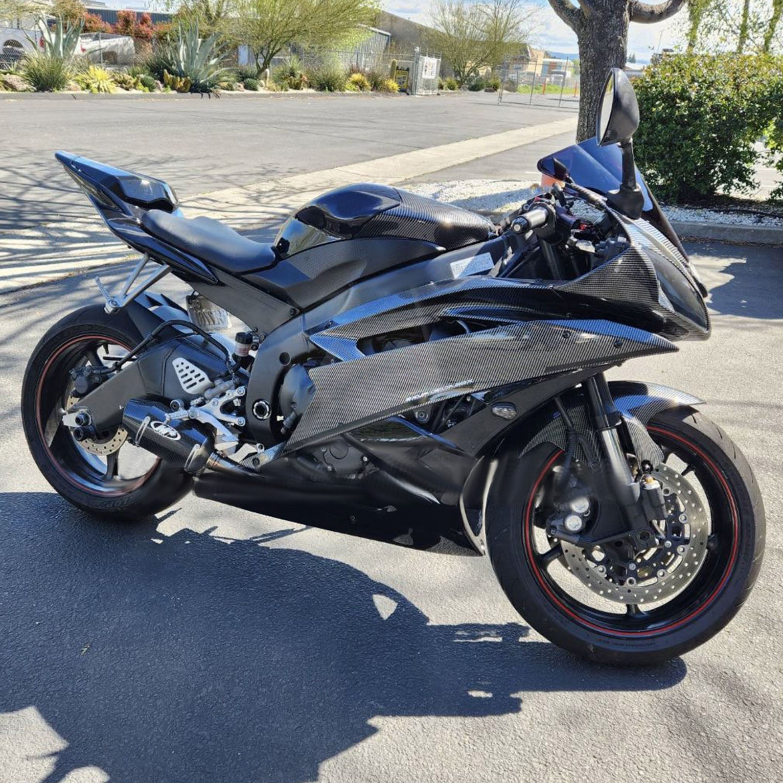 Amotopart 2006-2007 Yamaha YZF-R6 Grey & Black Carbon Fiber Pattern Fairing Kit