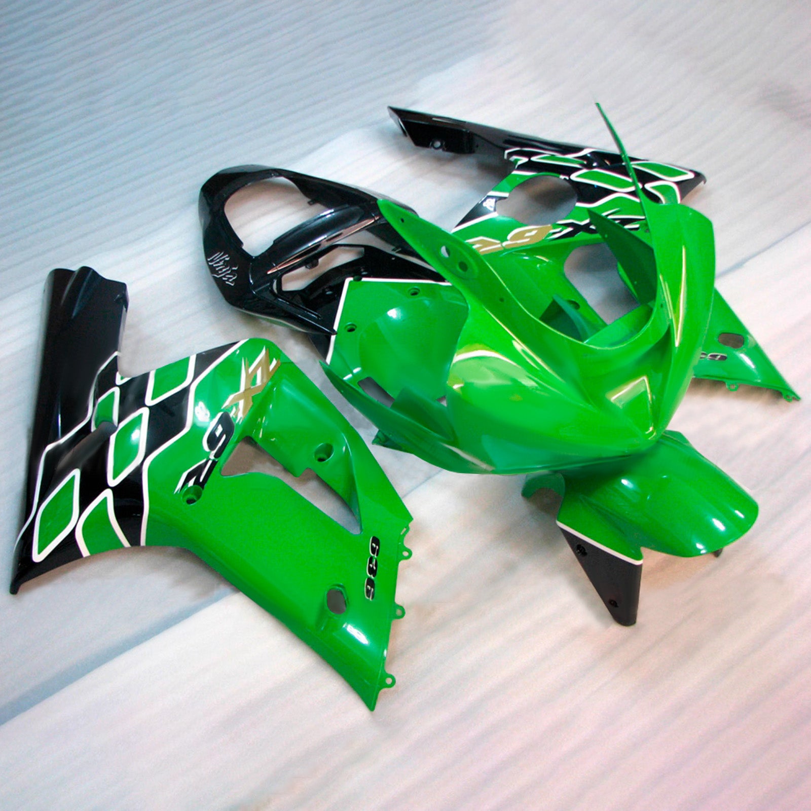Amotopart 2003-2004 Kawasaki ZX6R 636 Green & White Black Fairing Kit