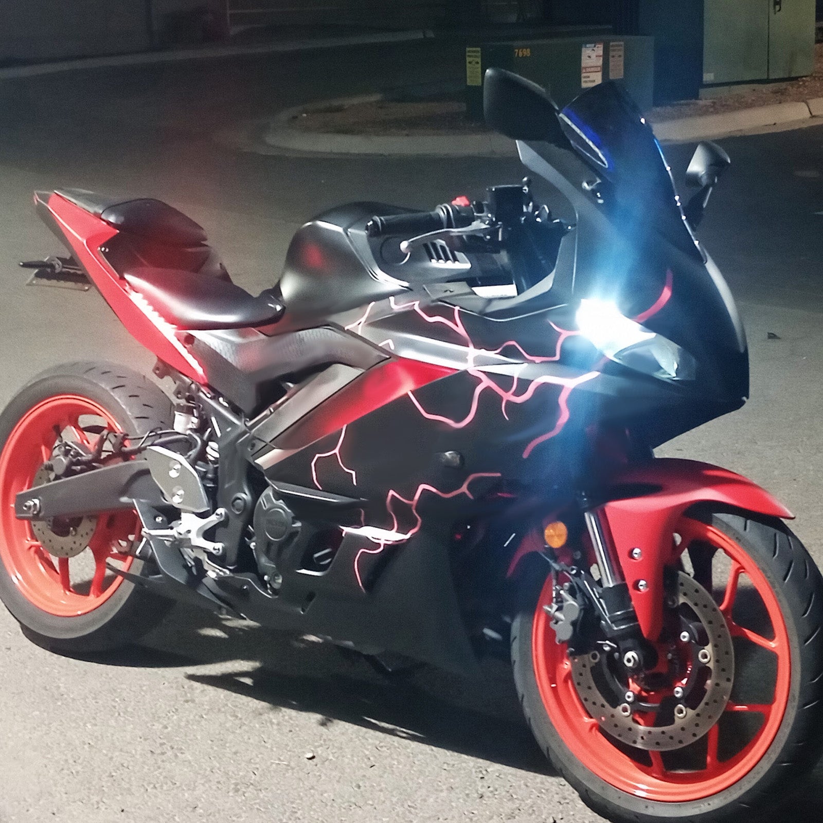 Amotopart 2019-2021 Yamaha YZF-R3 R25 Red & Black Fairing Kit