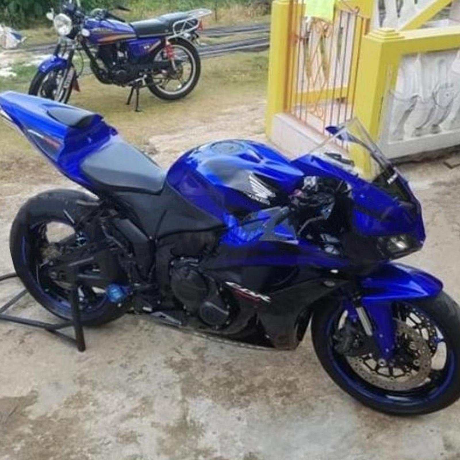 Amotopart 2007-2008 Honda CBR600RR Black Blue Fairing Kit