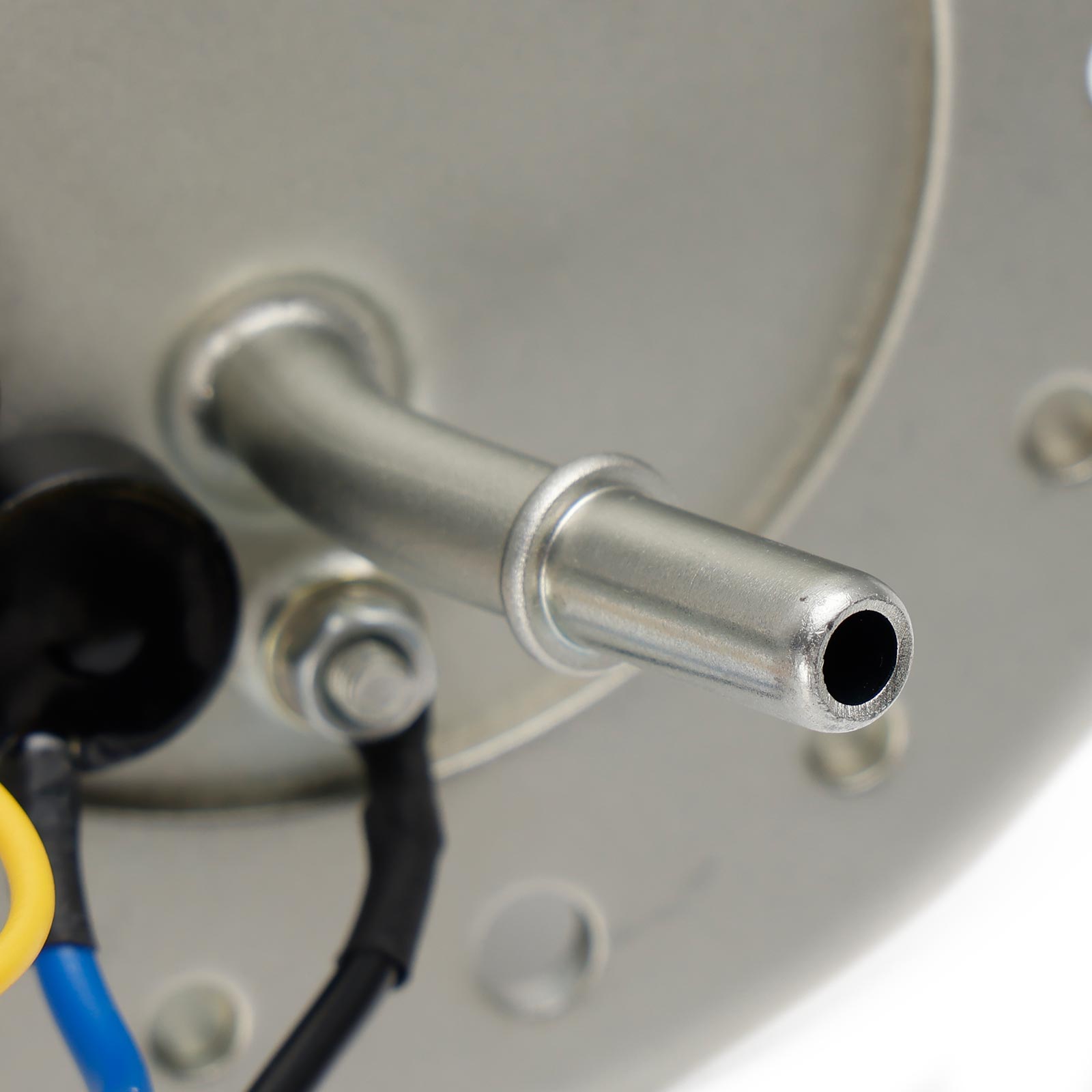 01-04 Suzuki VL800 Intruder Volusia 800 Ny drivstoffpumpe Montering 15100-41F10