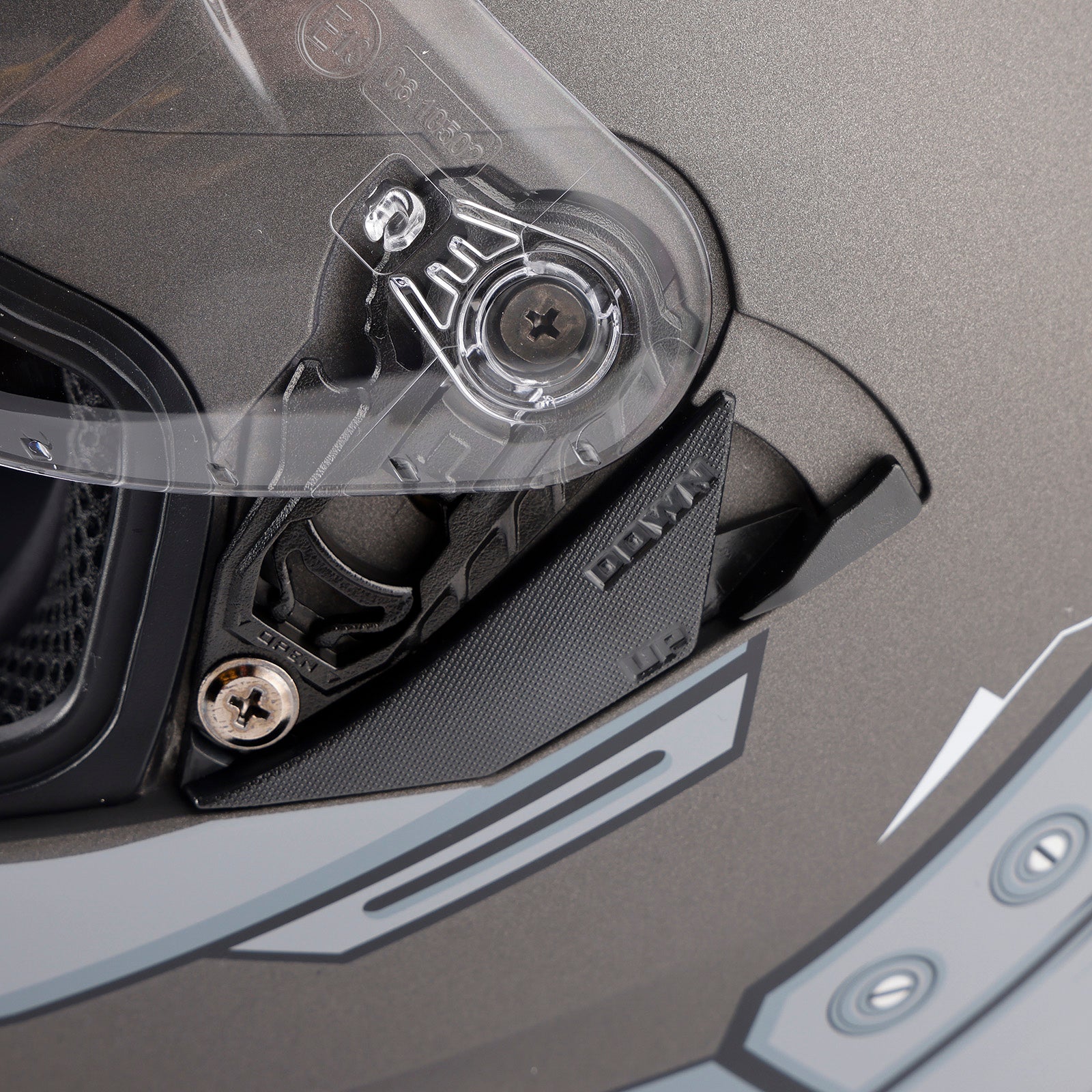 Amotopart DOT Motorcycle Helmet Adult Street Full Face Gray White