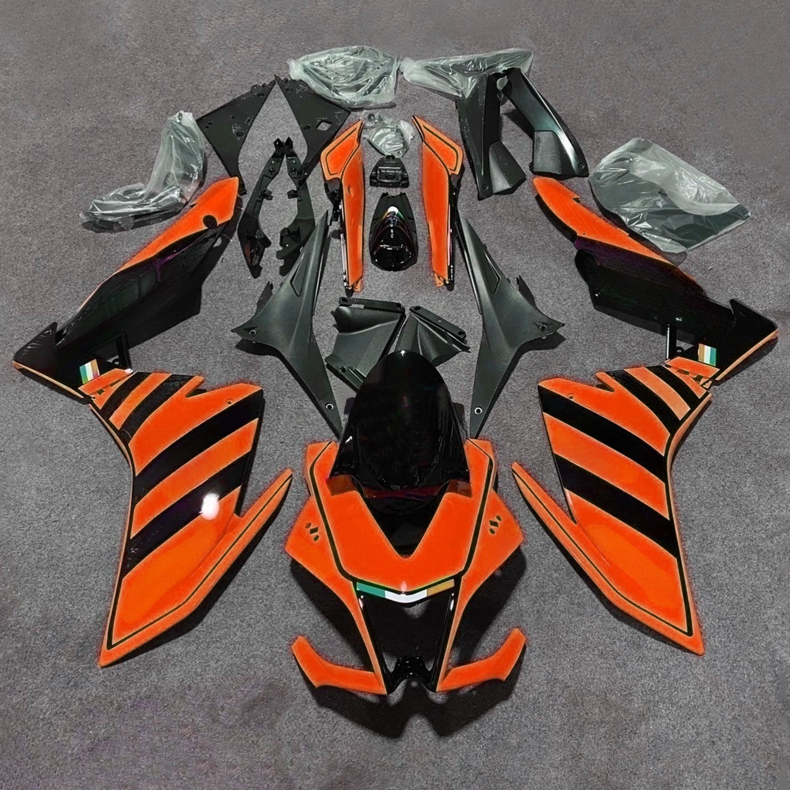 Amotopart 2009-2015 Aprilia RSV4 1000 Black Orange Fairing Kit