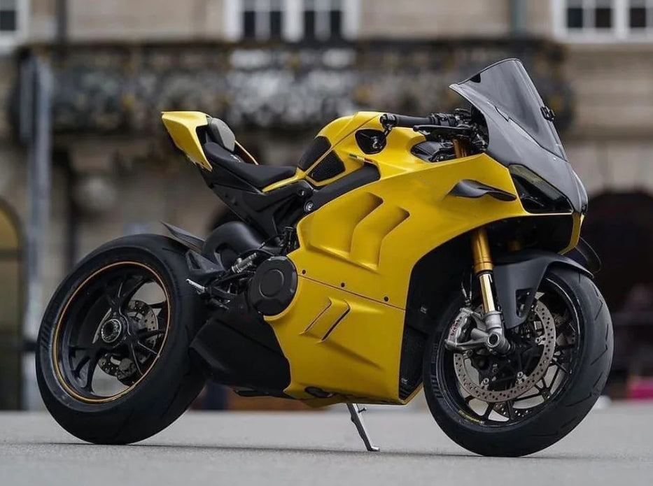 Amotopart Ducati 22-24 Panigale V4 V4S Black Yellow Fairing Kit
