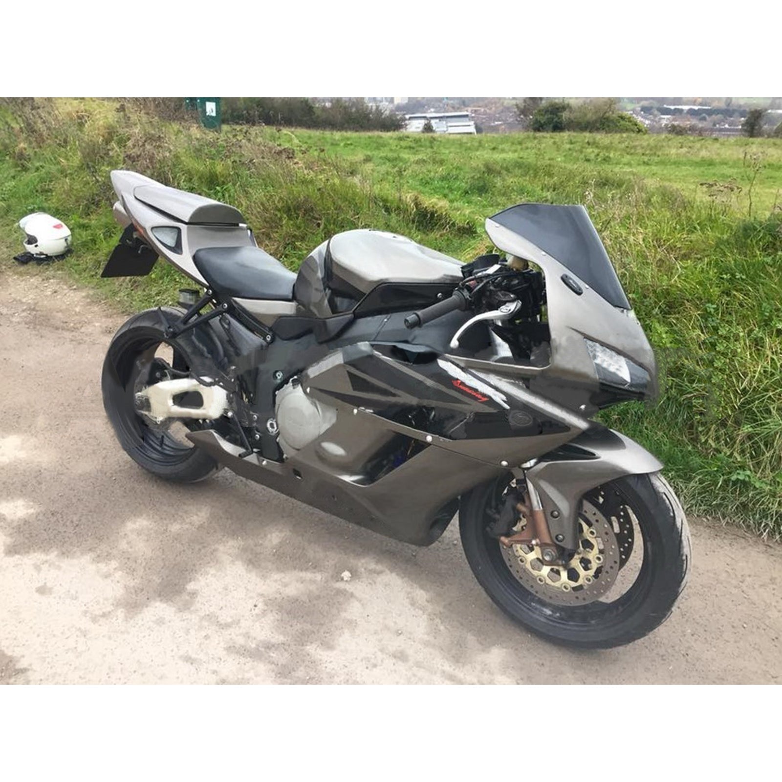 Amotopart 2004-2005 Honda CBR1000RR Grey Fairing Kit