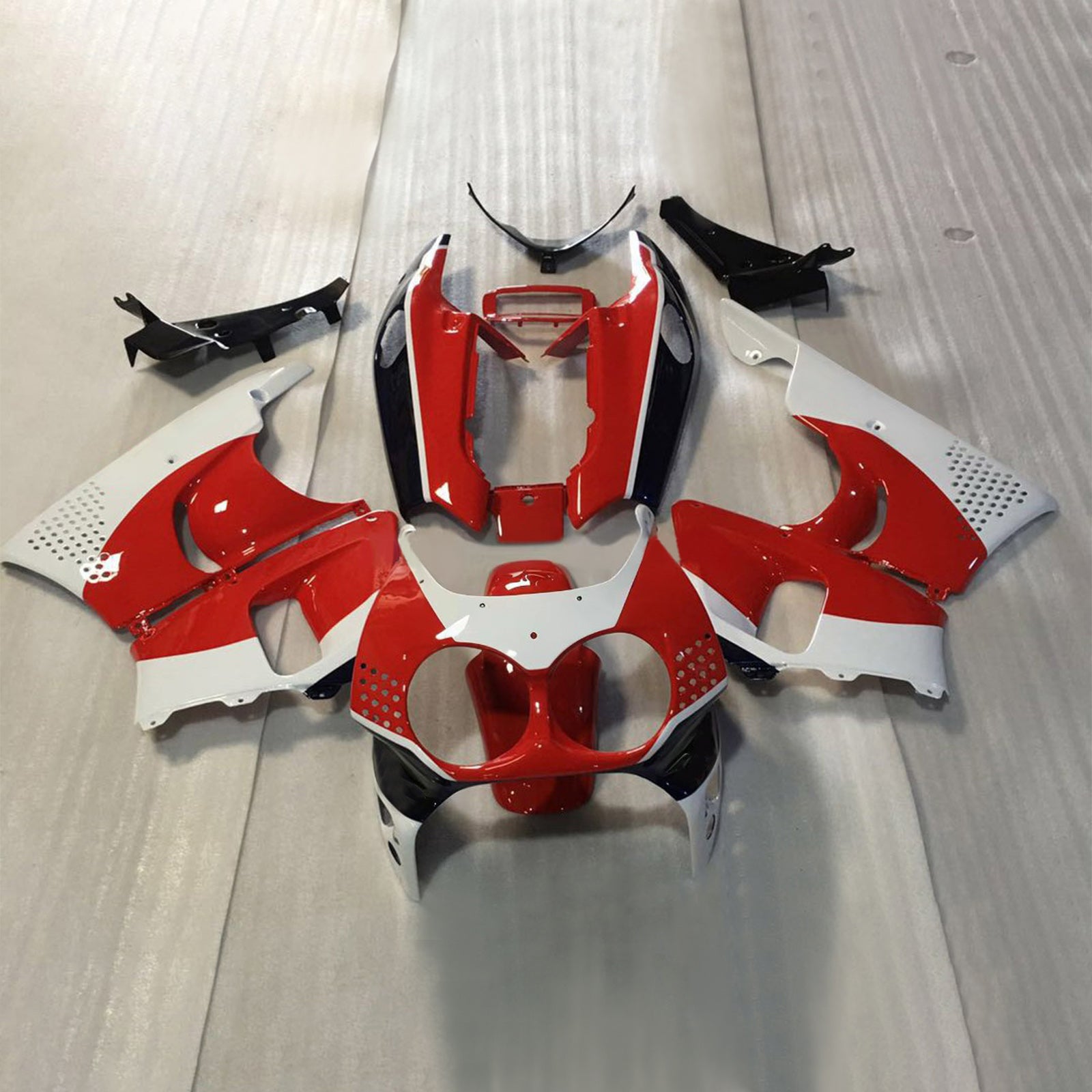 Amotopart 1992-1993 Honda CBR900RR 893 Fairing White & Red Kit