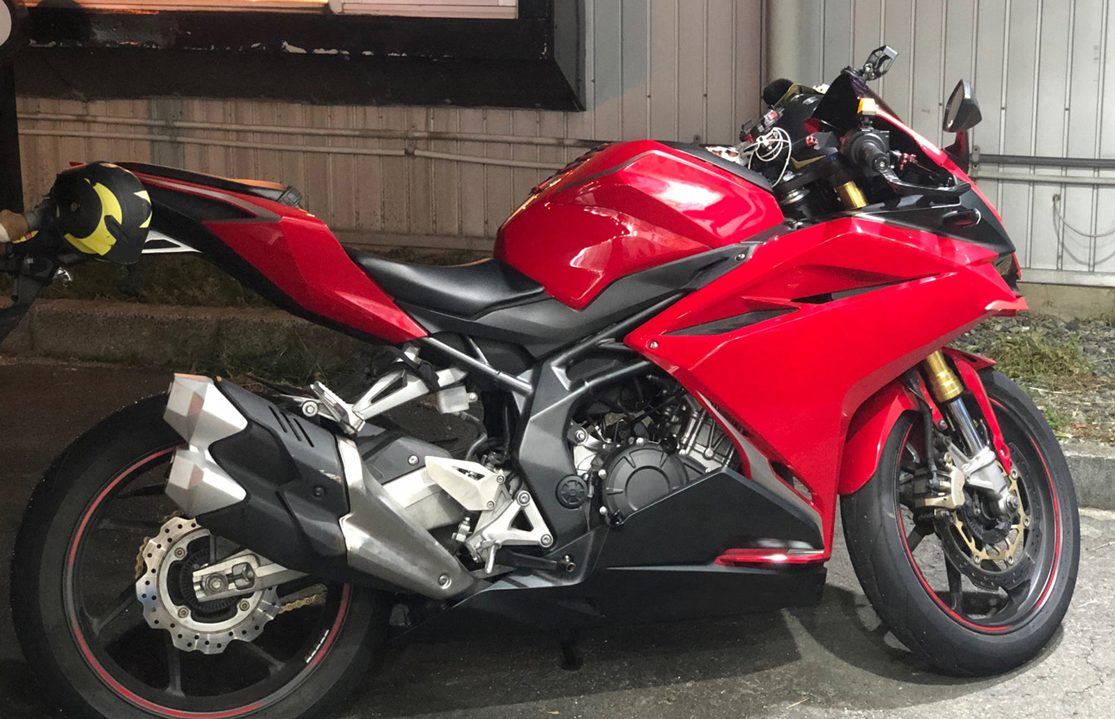 Amotopart 2017-2022 Honda CBR250RR Glossy Black Red Fairing Kit