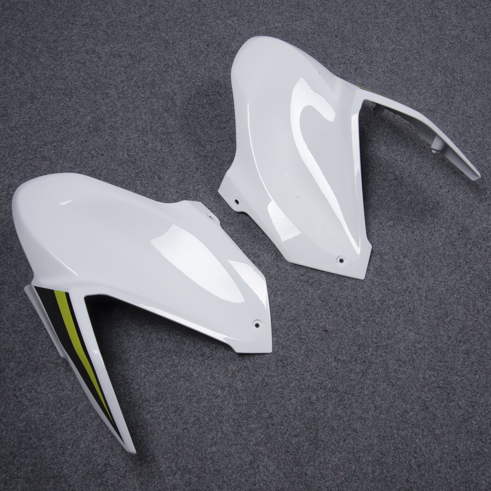 Amotopart 2017-2019 Kawasaki Z900 White Black Fairing Kit