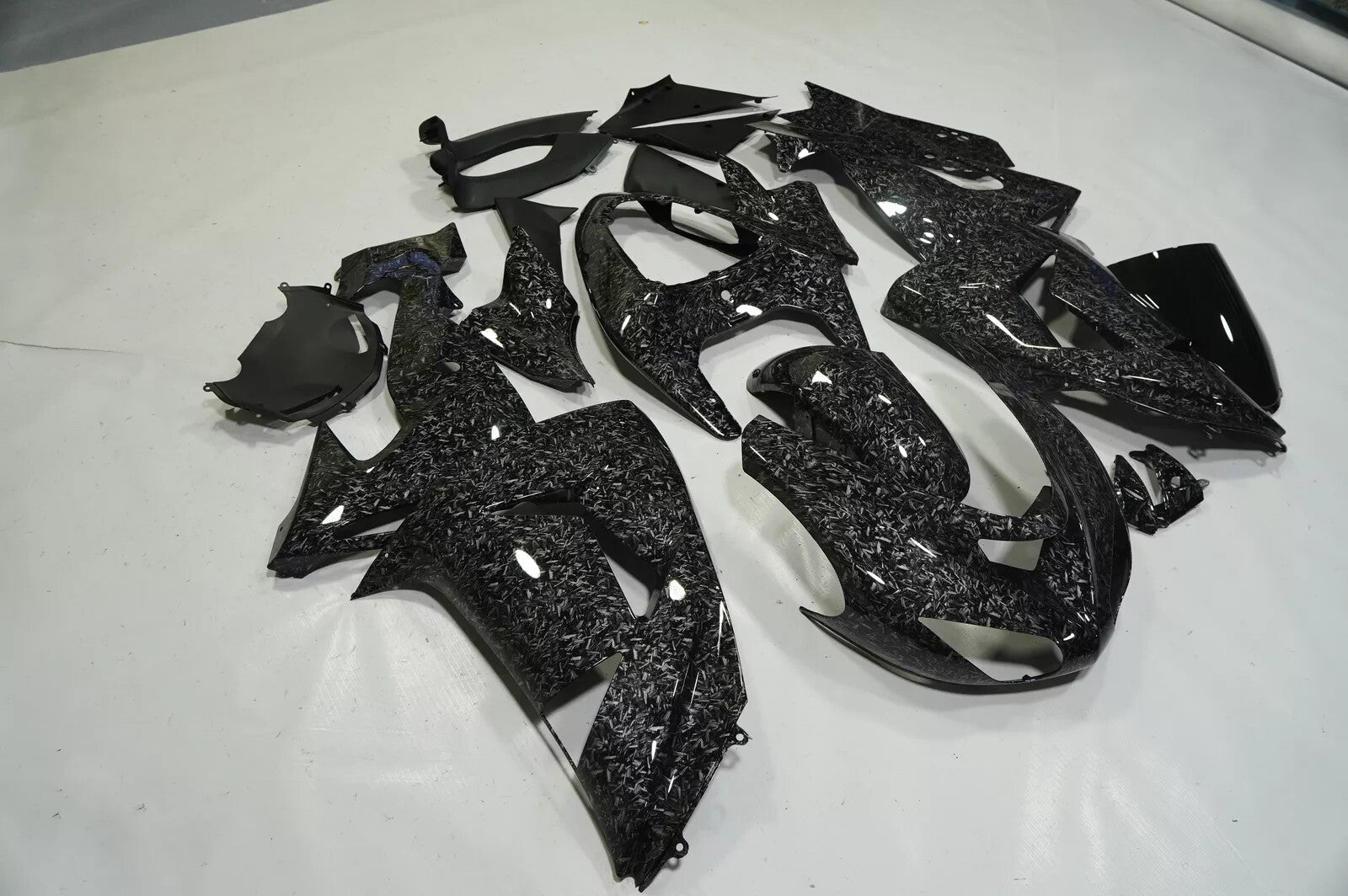 Amotopart 2006-2007 Kawasaki ZX10R Forged Carbon Fiber Pattern Fairing Kit