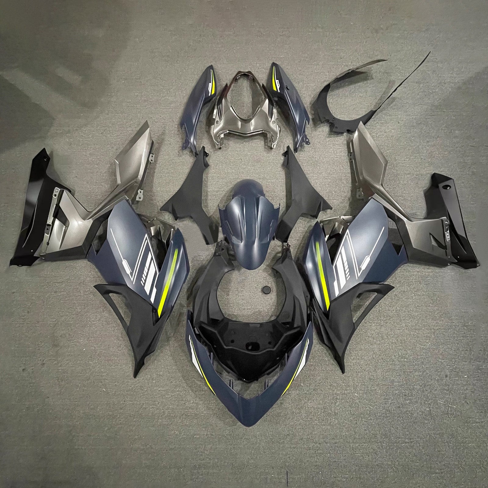 Amotopart 2018-2024 Kawasaki EX400/Ninja400 šedá černá sada kapotáže