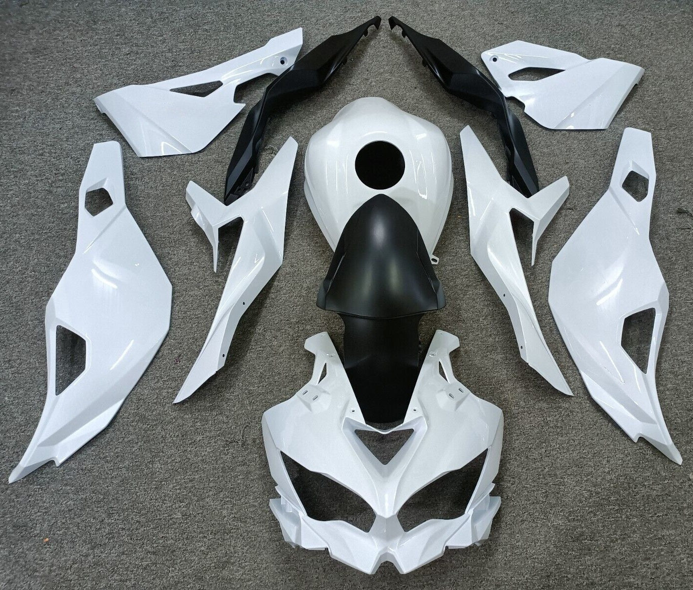 Amotopart 2019-2025 Kawasaki Ninja ZX25R ZX4R ZX4RR White Black Fairing Kit